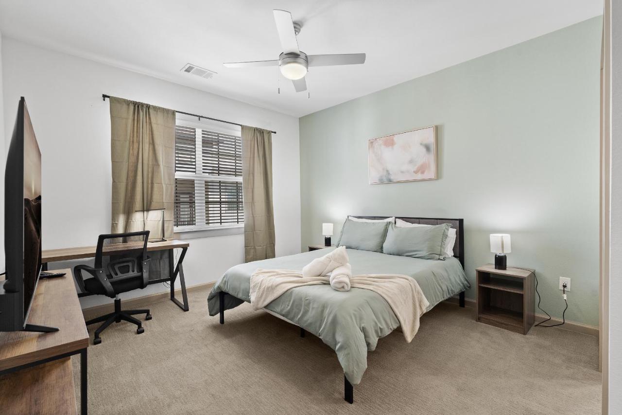 Luxe 3B/2B Getaway - Pool, Gym, Parking, Pet Wash Leander Exterior foto