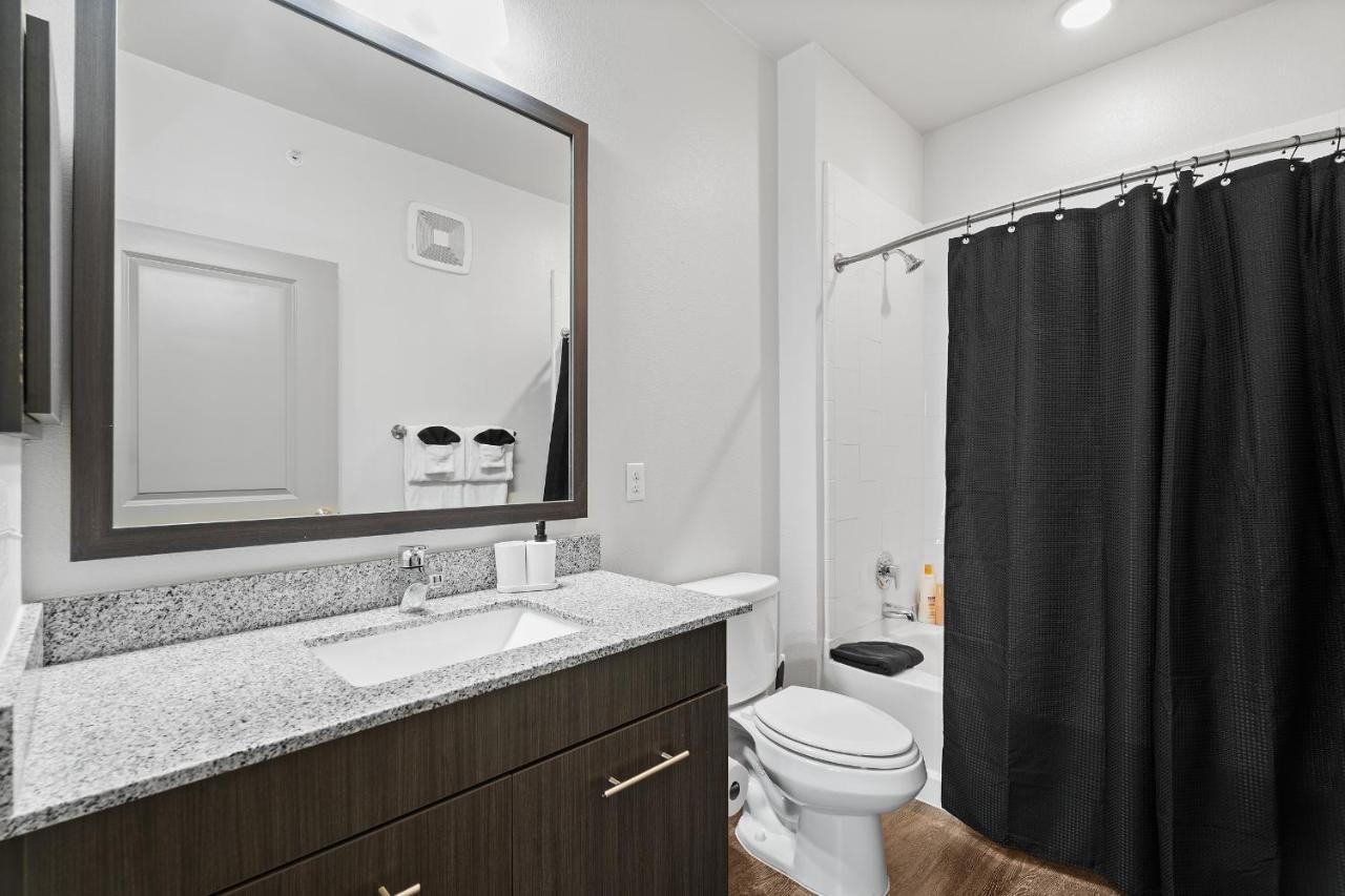 Luxe 3B/2B Getaway - Pool, Gym, Parking, Pet Wash Leander Exterior foto