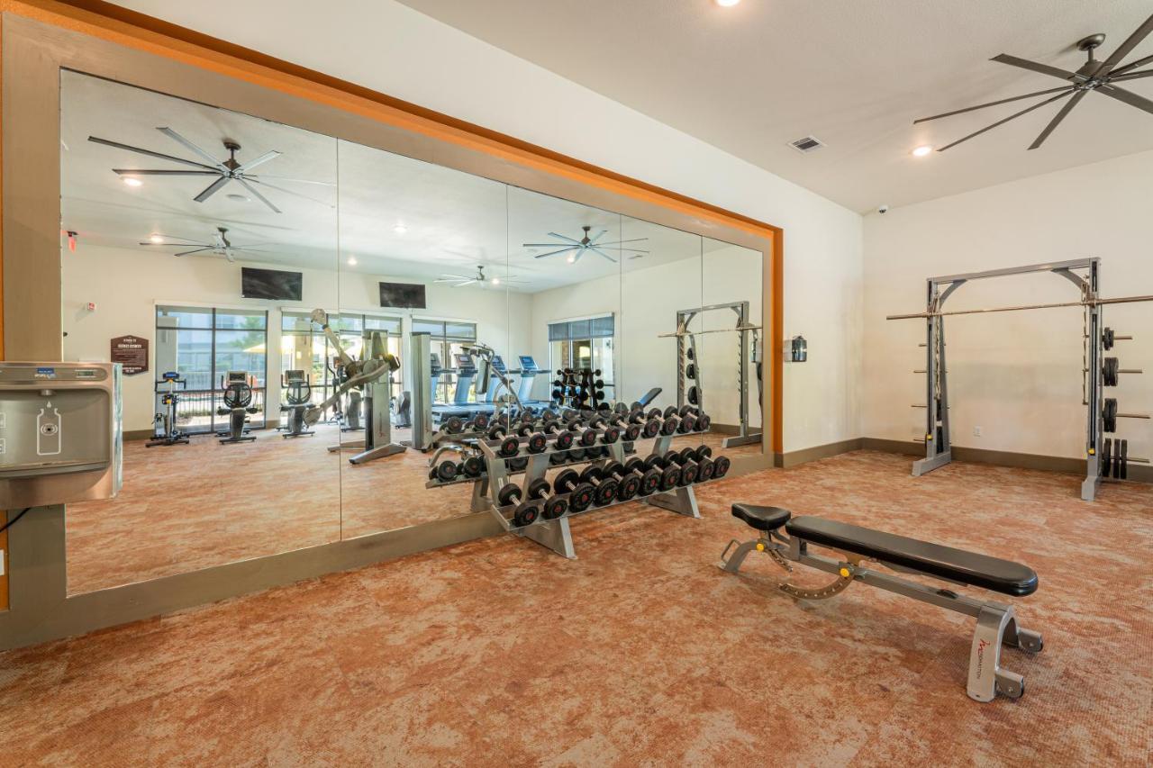 Luxe 3B/2B Getaway - Pool, Gym, Parking, Pet Wash Leander Exterior foto