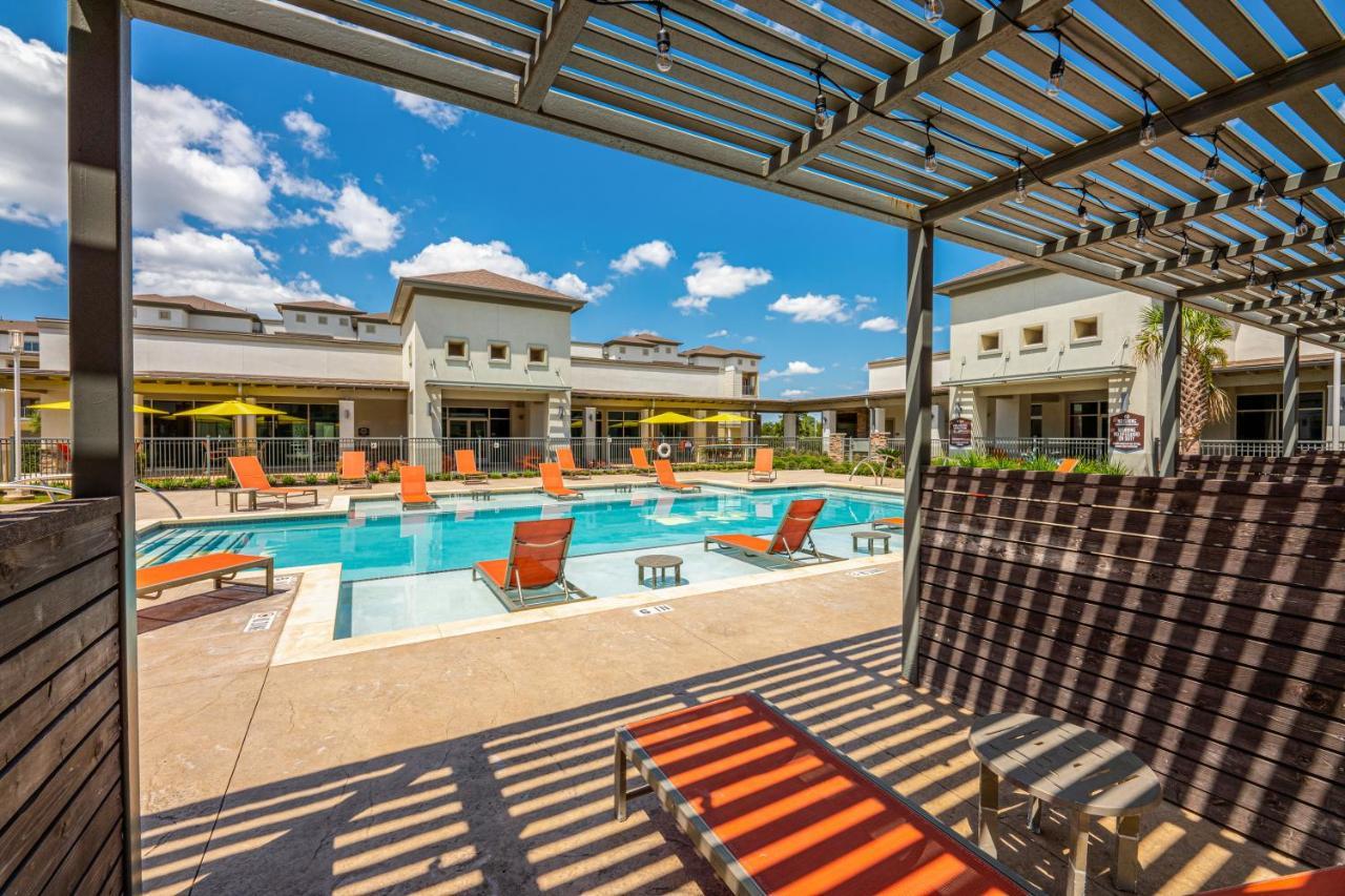 Luxe 3B/2B Getaway - Pool, Gym, Parking, Pet Wash Leander Exterior foto